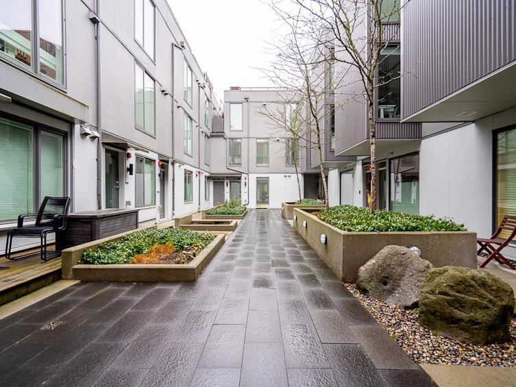 533 E 16 Avenue, Vancouver, BC, V5T 2V1 - 24