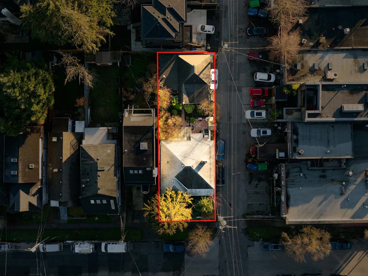 228 E 26th Avenue, Vancouver, BC, V5V 2H3 - 32