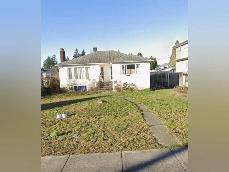 7337 Dow Avenue, Burnaby BC V5J 3X3