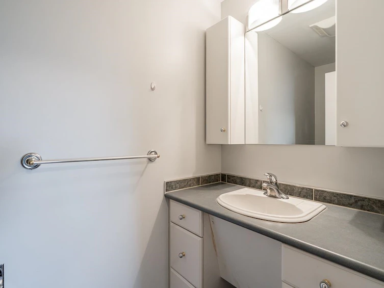 318-3080 Lonsdale Avenue, North Vancouver, BC, V7N 3J5 - 14
