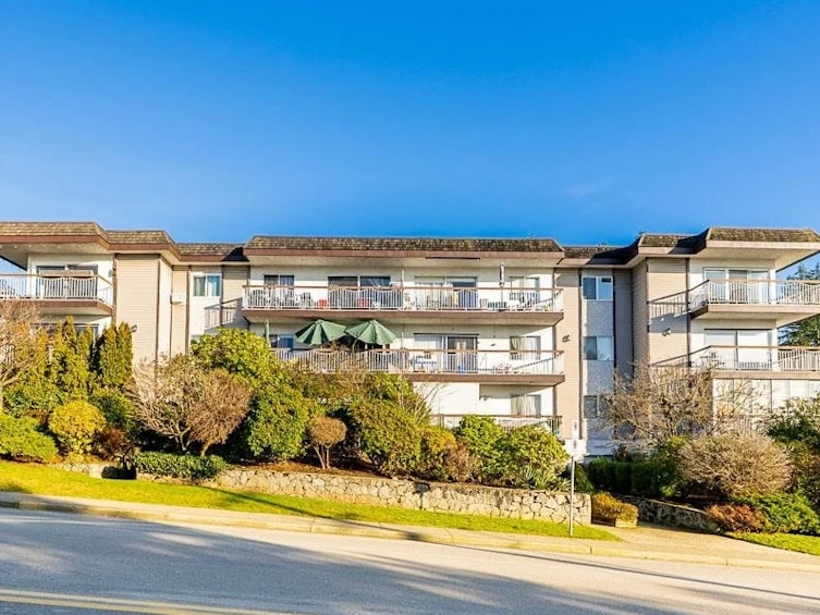 318-3080 Lonsdale Avenue, North Vancouver, BC, V7N 3J5 - 2