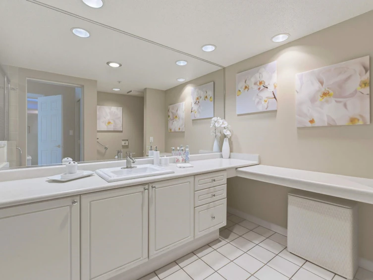 312-3680 Banff Court, North Vancouver, BC, V7H 2Y7 - 18