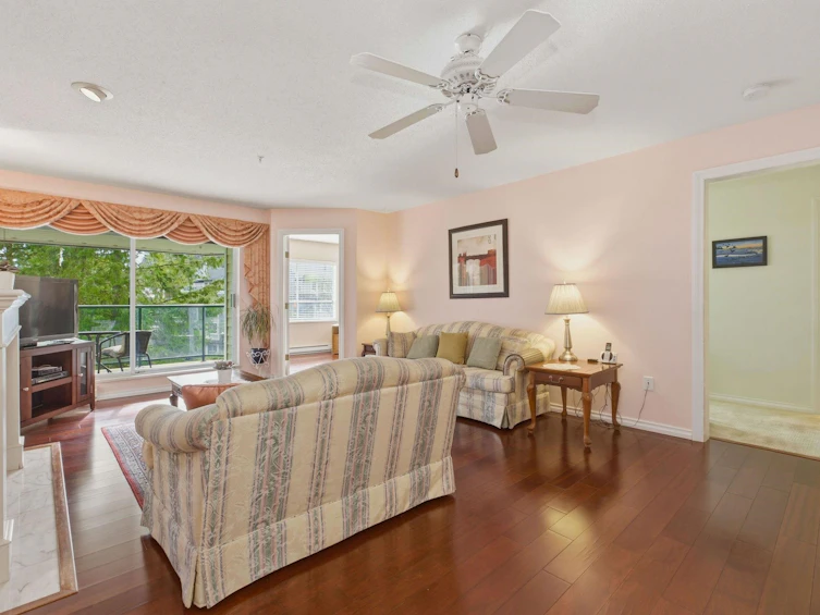 312-3680 Banff Court, North Vancouver, BC, V7H 2Y7 - 4