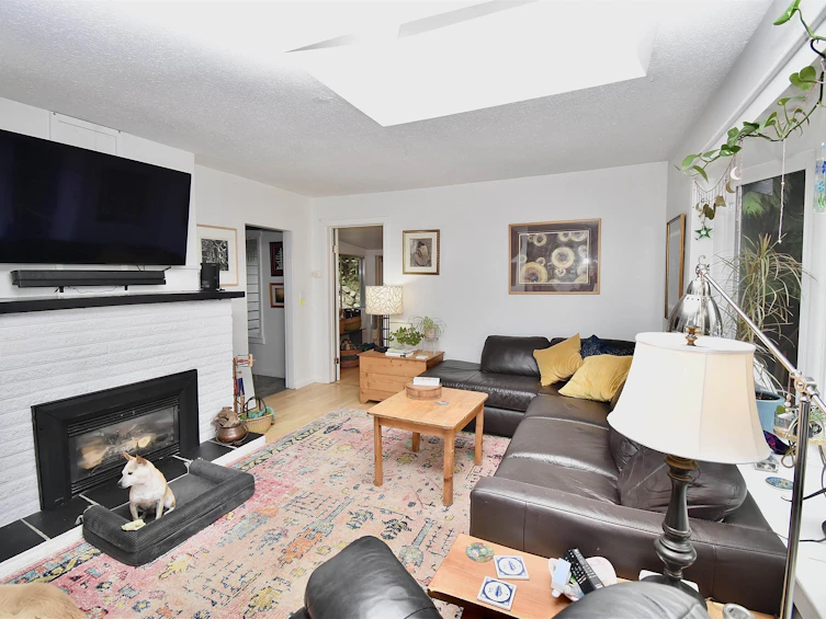 776 Geddes Road, Roberts Creek, BC, V0N 2W6 - 13