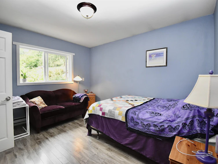 776 Geddes Road, Roberts Creek, BC, V0N 2W6 - 8