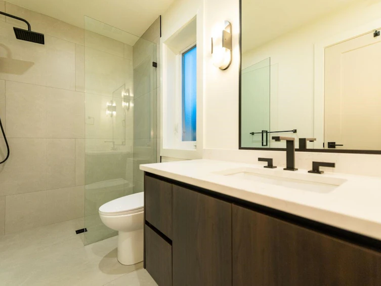 2-773 E 61st Avenue, Vancouver, BC, V5X 2C1 - 9