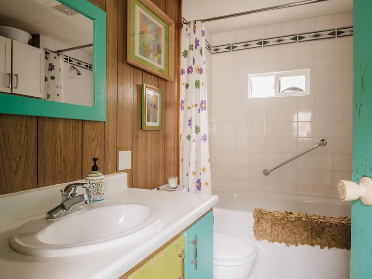 1-4514 Sunshine Coast Highway, Sechelt, BC, V7Z 0G9 - 23