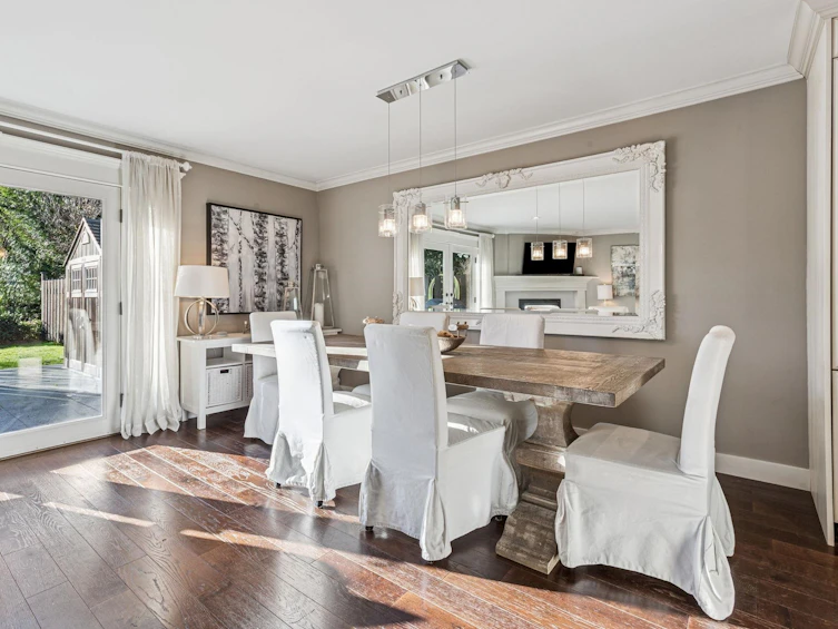 4687 Hoskins Road, North Vancouver, BC, V7K 2R3 - 4