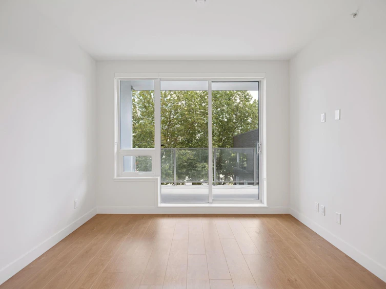 303-13387 Old Yale Road, Surrey, BC, V3T 0V6 - 3