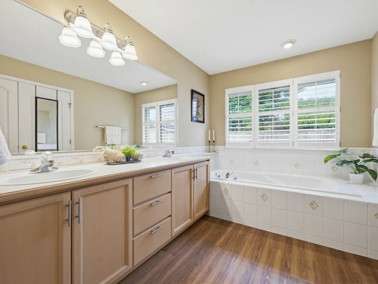 5689 Clipper Road, Delta, BC, V4K 5A5 - 28