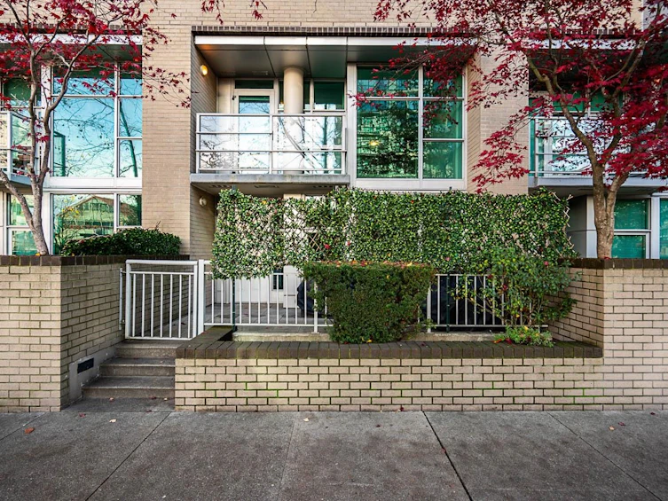 TH6-168 E Esplanade Avenue, North Vancouver, BC, V7L 4X8 - 26