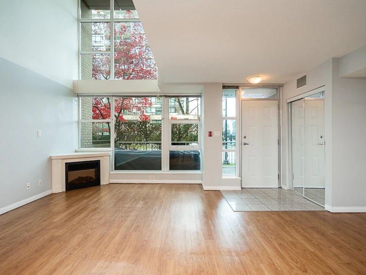 TH6-168 E Esplanade Avenue, North Vancouver, BC, V7L 4X8 - 5