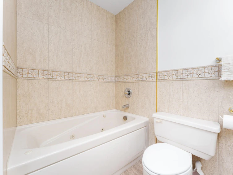 1450 W 40th Avenue, Vancouver, BC, V6M 1V6 - 17