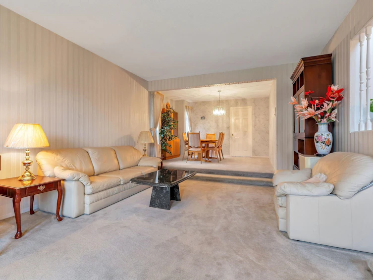 1921 155 Street, Surrey, BC, V4A 7M9 - 2