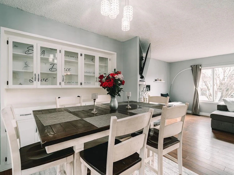 8173 Sumac Place, Mission, BC, V2V 5L2 - 8
