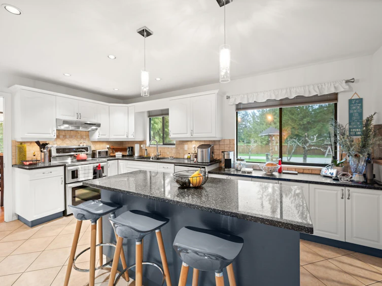 19294 78 Avenue, Surrey, BC, V4N 6C7 - 8