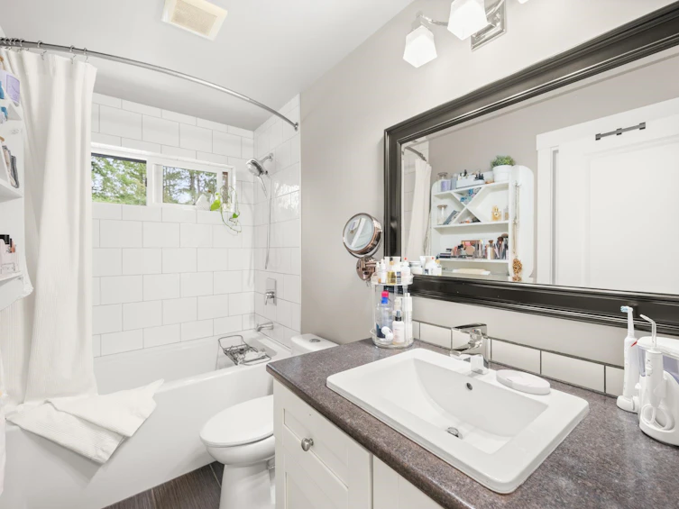 19294 78 Avenue, Surrey, BC, V4N 6C7 - 29