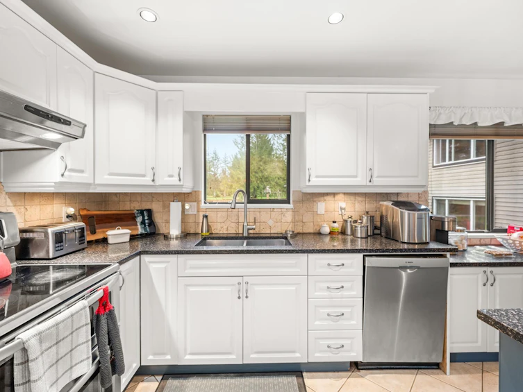 19294 78 Avenue, Surrey, BC, V4N 6C7 - 5