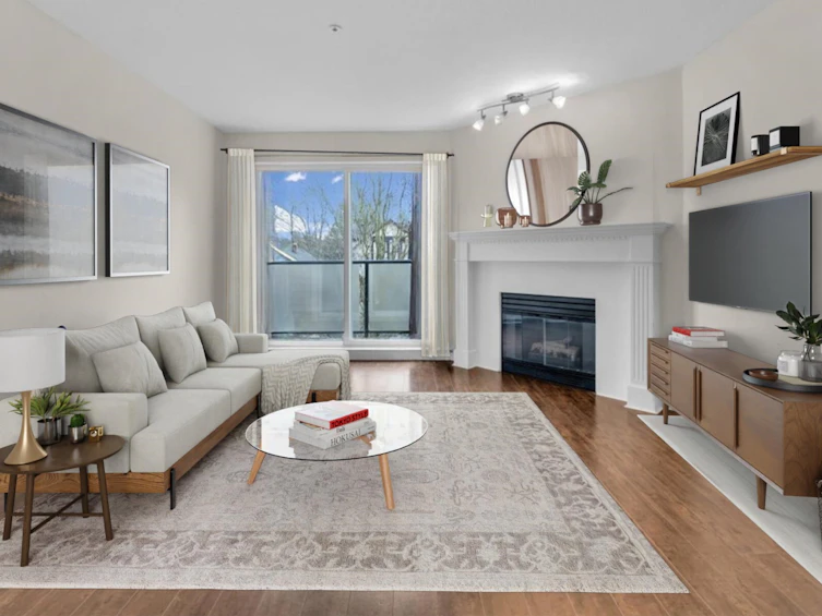 307-876 W 16th Avenue, Vancouver, BC, V5Z 3T8