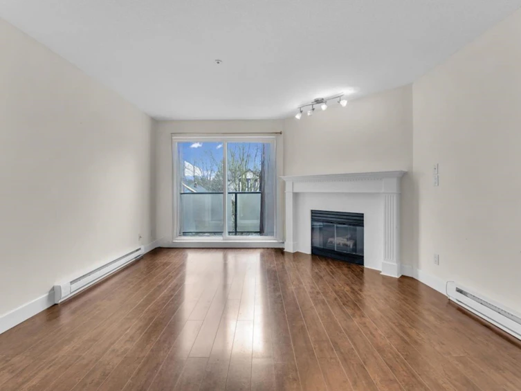 307-876 W 16th Avenue, Vancouver, BC, V5Z 3T8 - 2