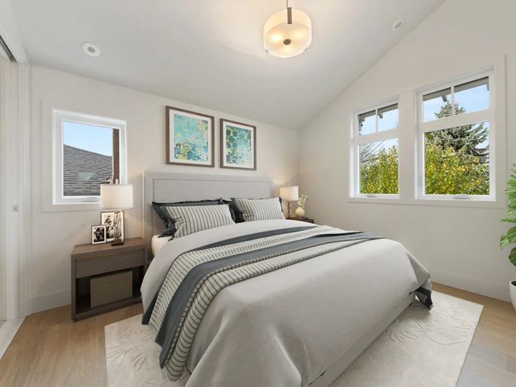 1136 E 26th Avenue, Vancouver, BC, V5V 2J7 - 3