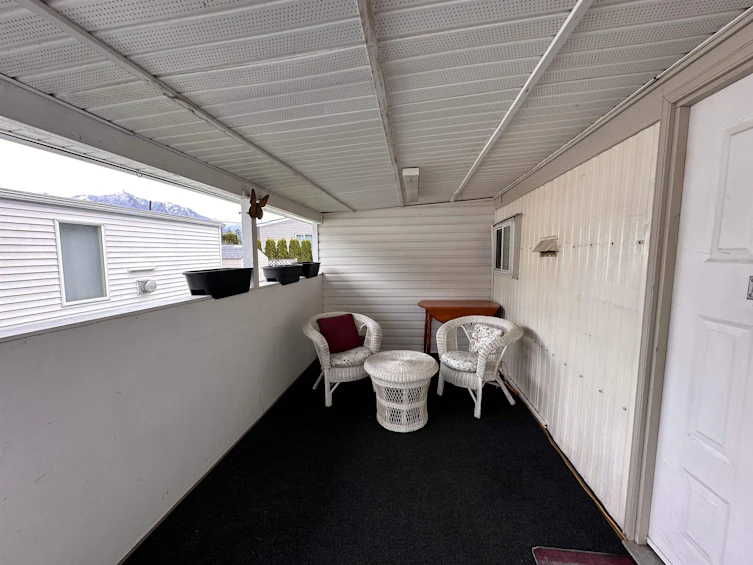 17-62780 Flood Hope Road, Hope, BC, V0X 1L2 - 13
