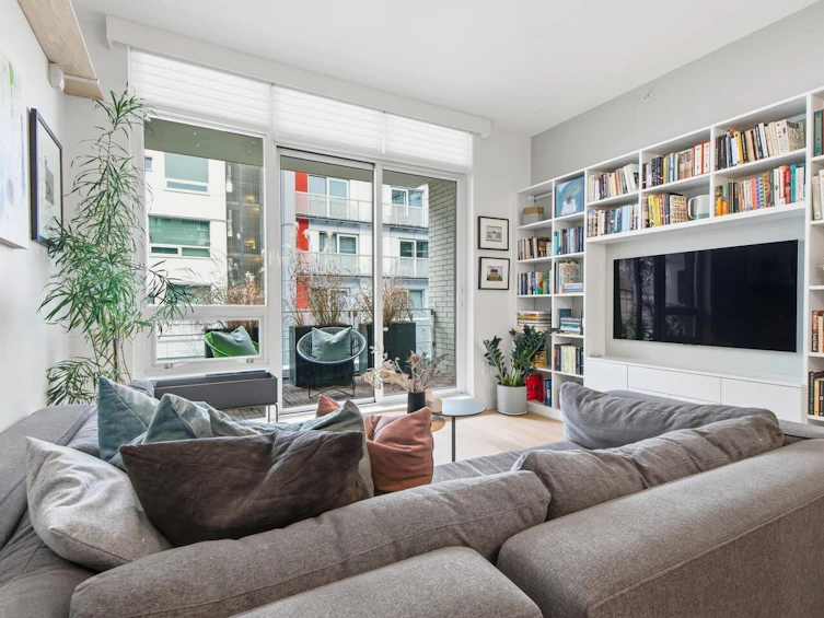 313-77 Walter Hardwick Avenue, Vancouver, BC, V5Y 0C8 - 10