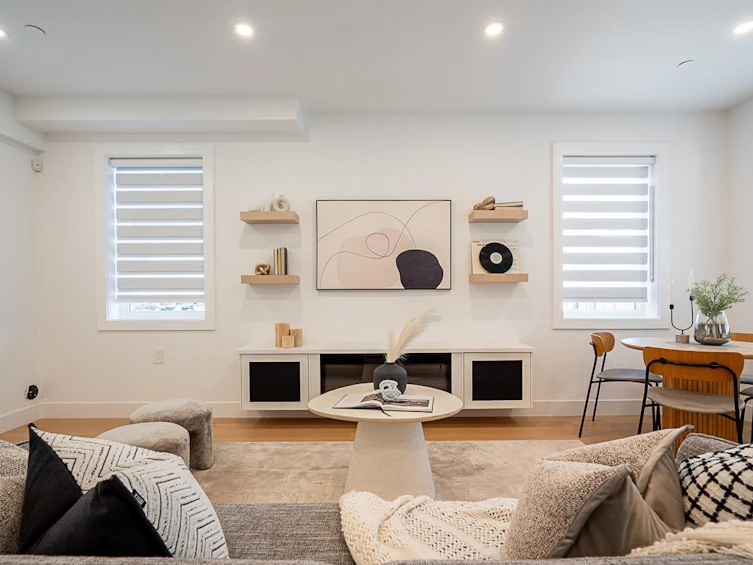 2105 E 33rd Avenue, Vancouver, BC, V5N 3E9 - 3