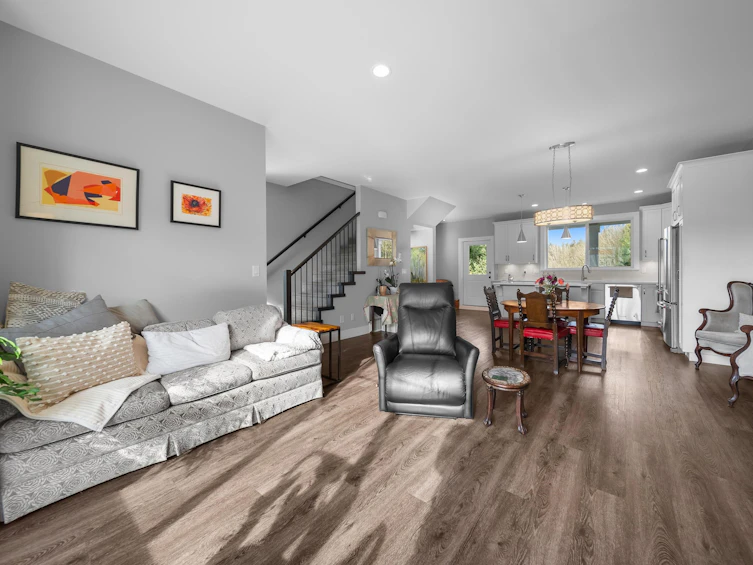 22-4295 Old Clayburn Road, Abbotsford, BC, V3G 0G4 - 8