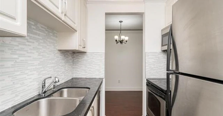 8-1850 E Southmere Crescent, Surrey, BC, V4A 6Y6 - 8