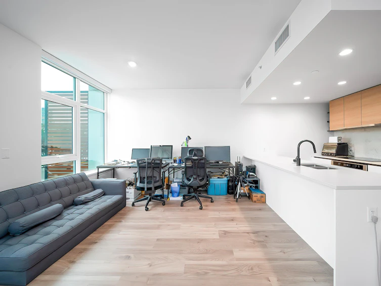 TH17-13428 105 Ave, Surrey, BC, V3T 0S6 - 12