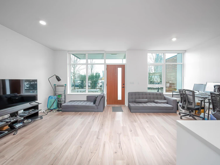 TH17-13428 105 Ave, Surrey, BC, V3T 0S6 - 9
