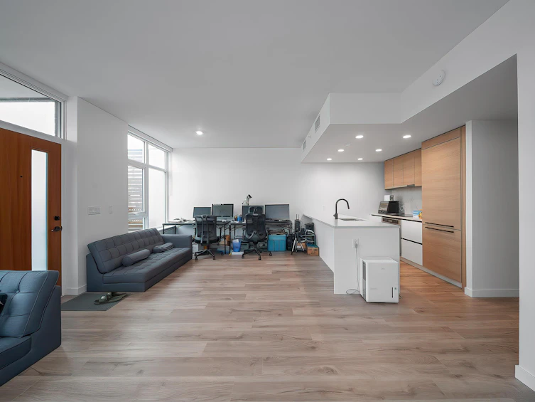 TH17-13428 105 Ave, Surrey, BC, V3T 0S6 - 10