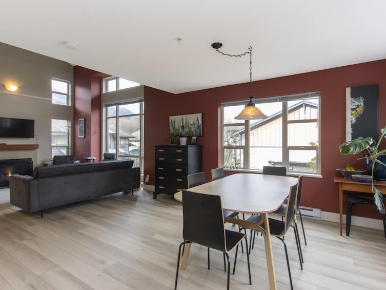 201-1174 Wingtip Place, Squamish, BC, V8B 0N4 - 5