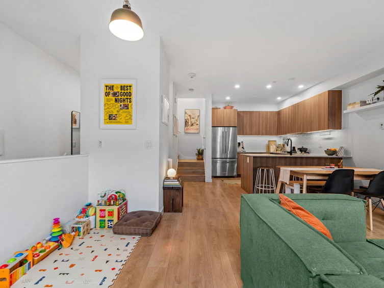 27-533 E 3rd Street, North Vancouver, BC, V7L 1G4 - 13