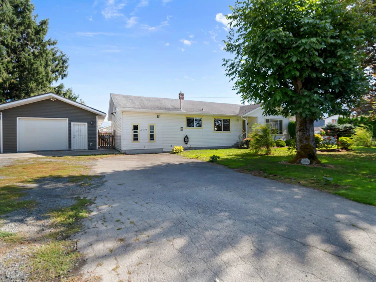 6350 Sumas Prairie Road, Chilliwack, BC, V2R 4N6 - 2