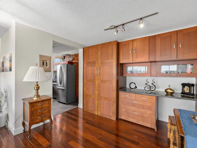 601-140 E Keith Road - 5