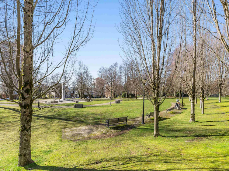 601-140 E Keith Road, North Vancouver, BC, V7L 4M9 - 37