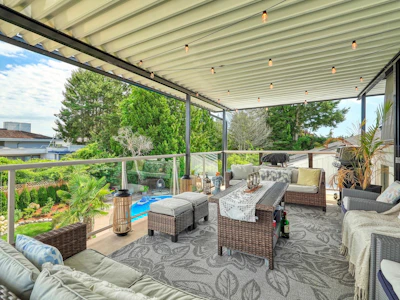 284 54a Street - 4