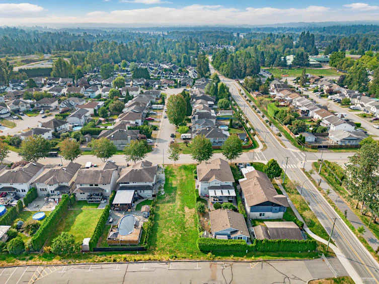 23217 117 Avenue, Maple Ridge, BC, V2X 7Z2 - 10