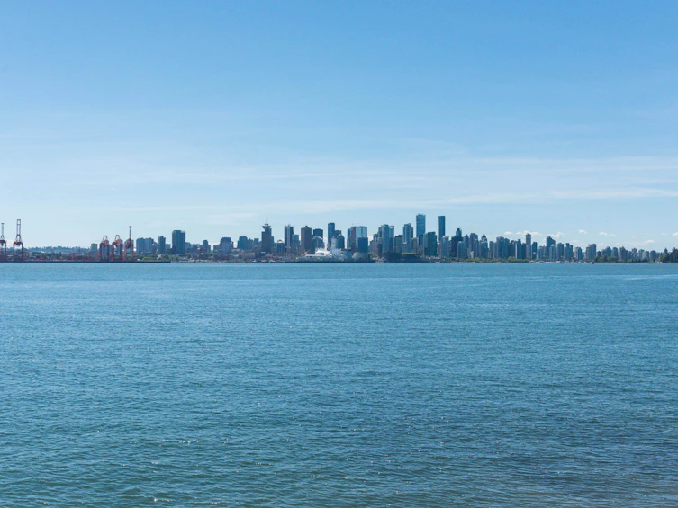 203-330 E 1st Street, North Vancouver, BC, V7L 1B5 - 30
