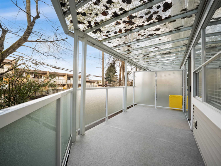 935 E 8th Avenue, Vancouver, BC, V5T 1T7 - 27