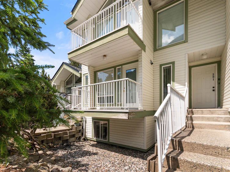202-1275 Scott Drive, Hope, BC, V0X 1L4 - 2