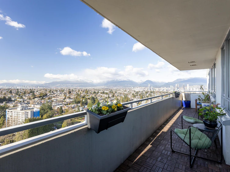 2104-5652 Patterson Avenue, Burnaby, BC, V5H 4C8 - 31