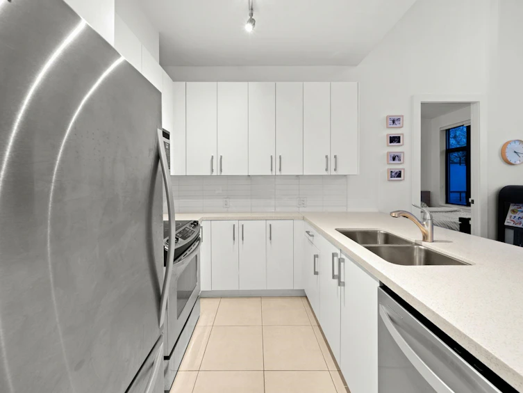 TH23-2345 Madison Avenue, Burnaby, BC, V5C 0B4 - 9