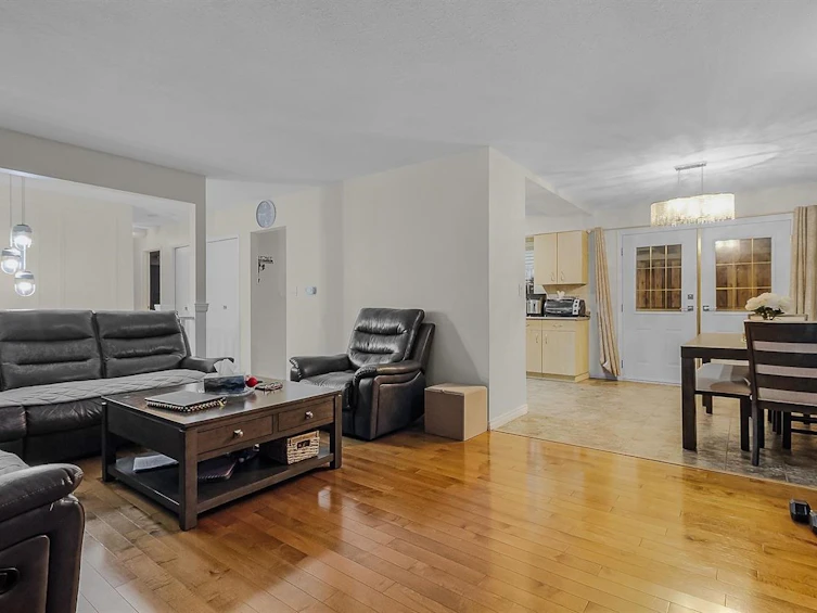 3657 Perth Street, Abbotsford, BC, V2S 7A7 - 11