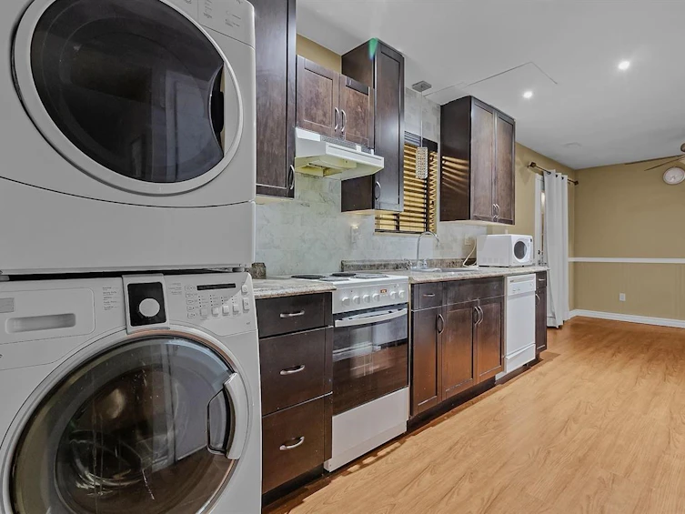 3657 Perth Street, Abbotsford, BC, V2S 7A7 - 19