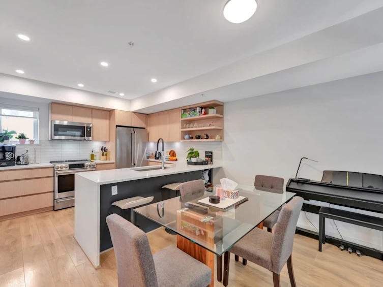 3-752 E 3rd Street, North Vancouver, BC, V7L 1G9 - 16