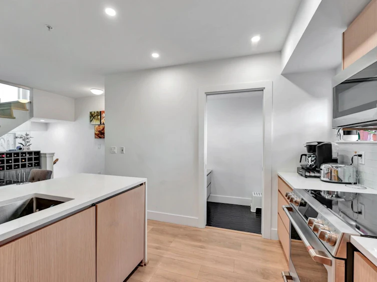 3-752 E 3rd Street, North Vancouver, BC, V7L 1G9 - 22
