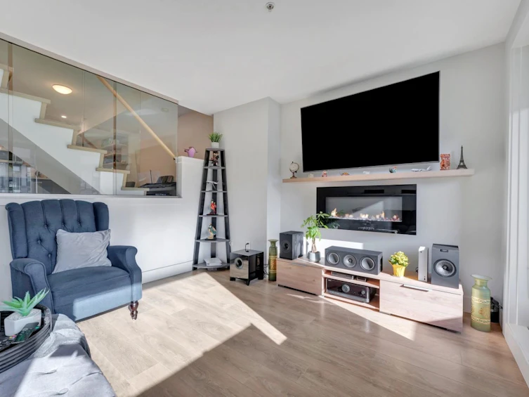 3-752 E 3rd Street, North Vancouver, BC, V7L 1G9 - 12